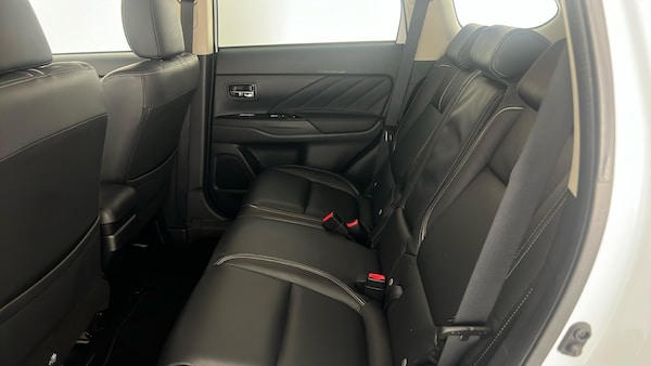 Used Mitsubishi Outlander 2018 for sale - 76124319: Photo 11