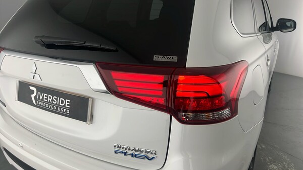Used Mitsubishi Outlander 2018 for sale - 76124319: Photo 29
