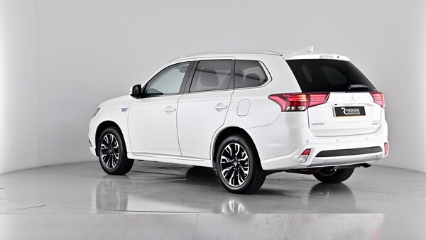 Used Mitsubishi Outlander 2018 for sale - 76124319: Photo 64