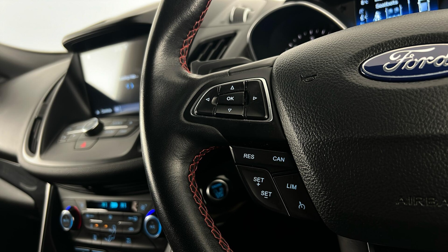 Used Ford Kuga 2018 for sale - 77036086: Photo 18