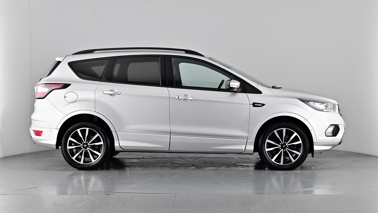 Used Ford Kuga 2018 for sale - 77036086: Photo 64