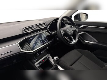 Used Audi Q3 2021 for sale - 77552369: Photo