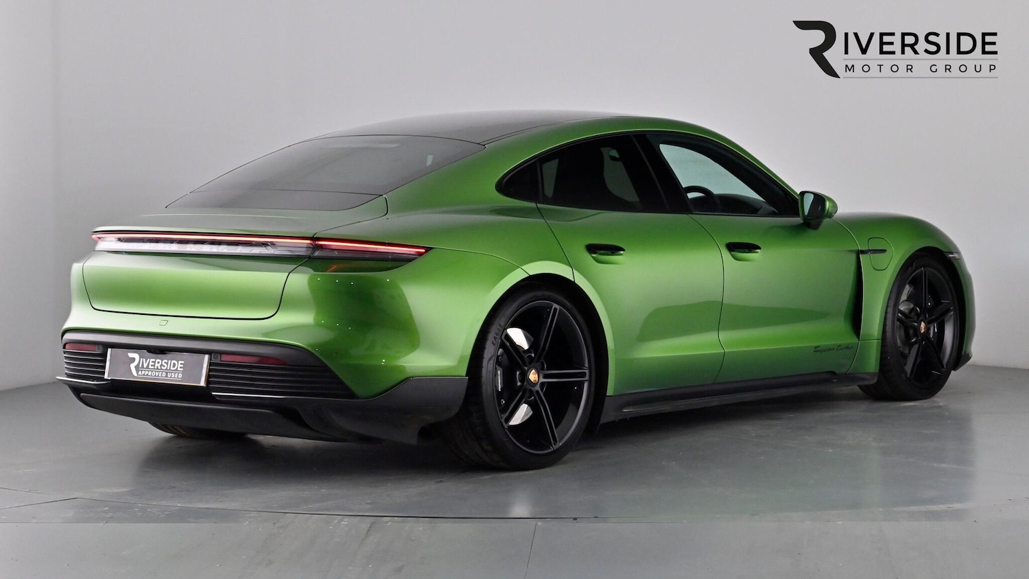 Used Porsche Taycan 2022 for sale - 76915084: Photo 13