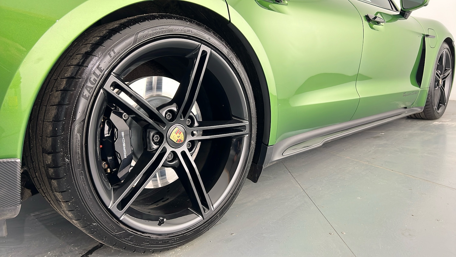 Used Porsche Taycan 2022 for sale - 76915084: Photo 28