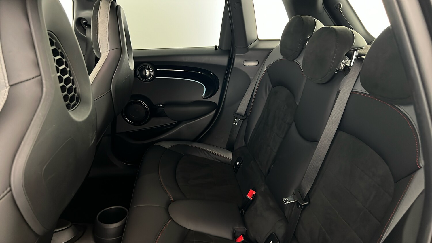 Used MINI Hatch 2023 for sale - 76328071: Photo 11