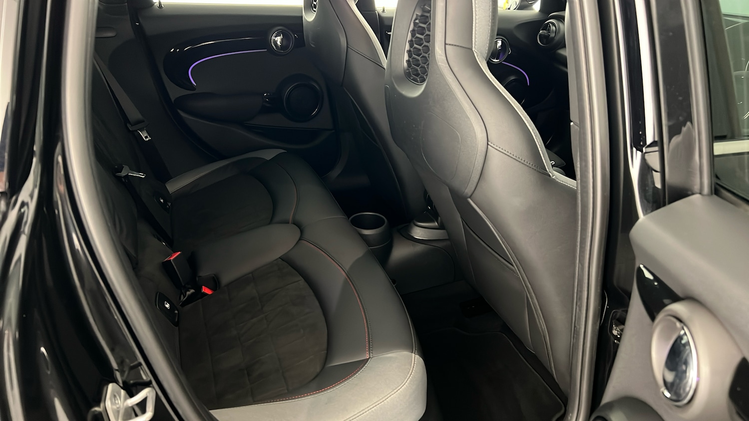 Used MINI Hatch 2023 for sale - 76328071: Photo 13