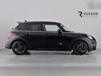 Used MINI Hatch 2023 for sale - 76328071: Photo