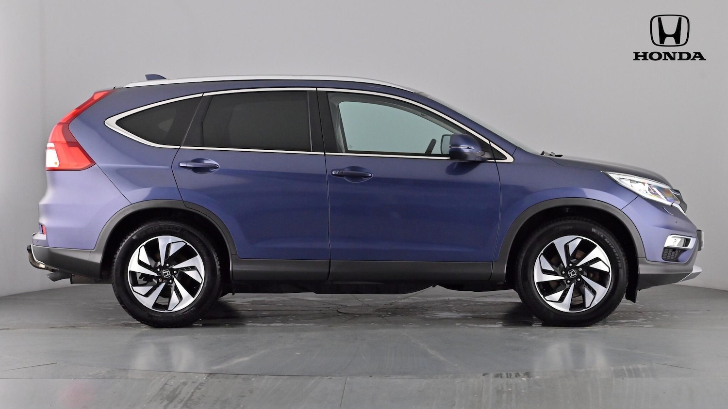 Used Honda CR-V 2018 for sale - 77449707: Photo 3