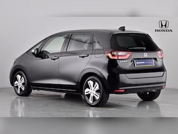 Used Honda Jazz 2021 for sale - 76328072: Photo