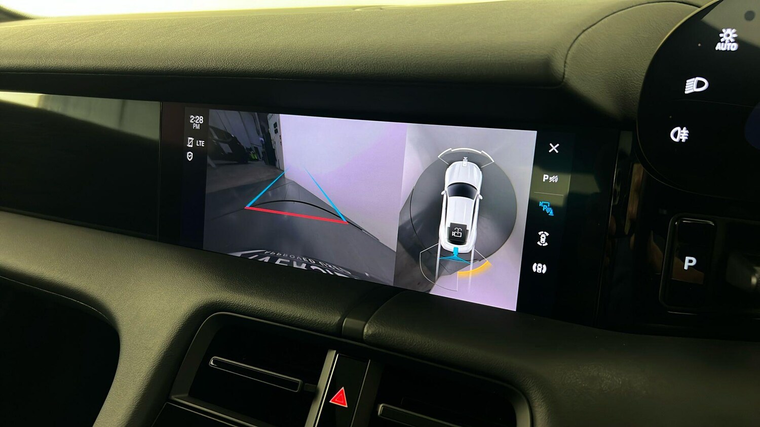 Used Porsche Taycan 2021 for sale - 77063318: Photo 17