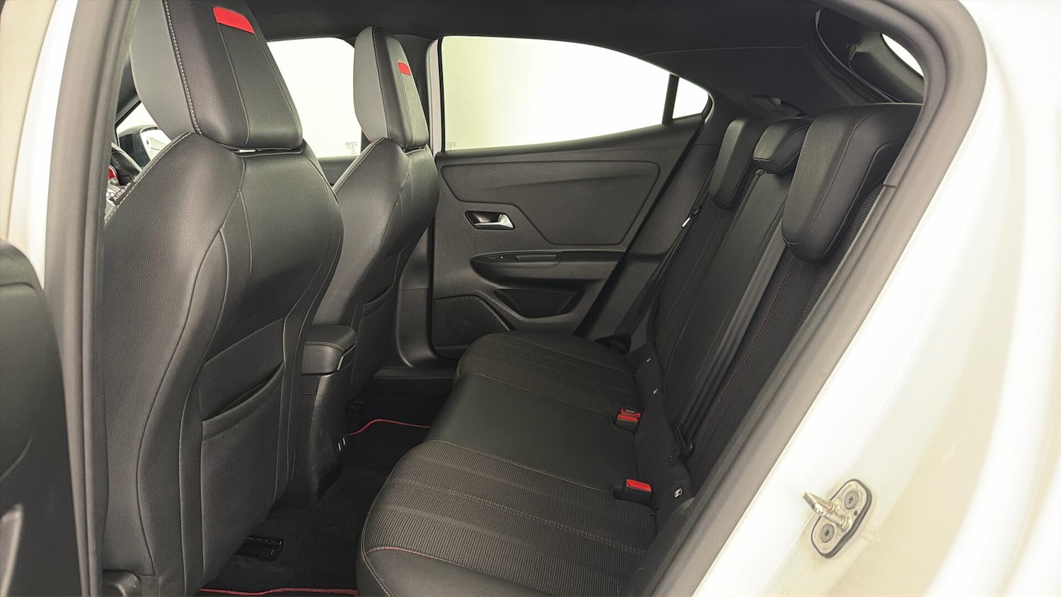 Used Vauxhall Mokka 2022 for sale - 77826537: Photo 11