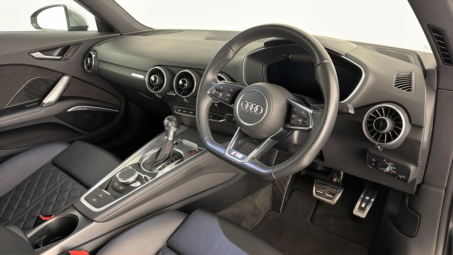 Used Audi TT 2022 for sale - 77526214: Photo 14