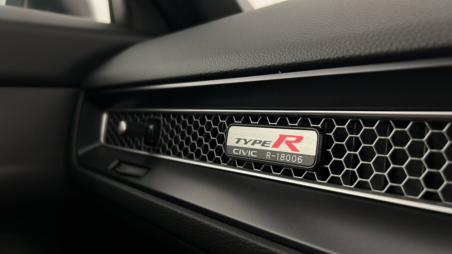 Used Honda Civic 2025 for sale - 77995017: Photo 23