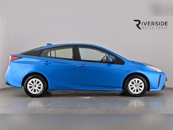 Used Toyota Prius 2019 for sale - 78336753: Photo