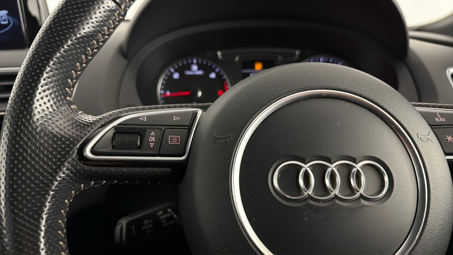 Used Audi Q3 2016 for sale - 77855741: Photo 17