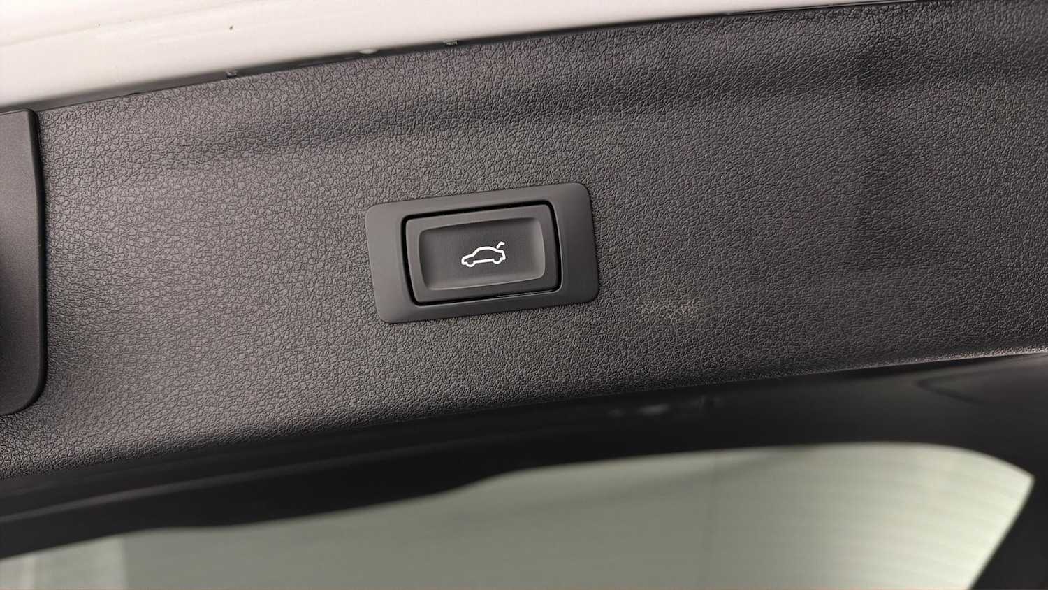 Used Audi Q3 2016 for sale - 77855741: Photo 31