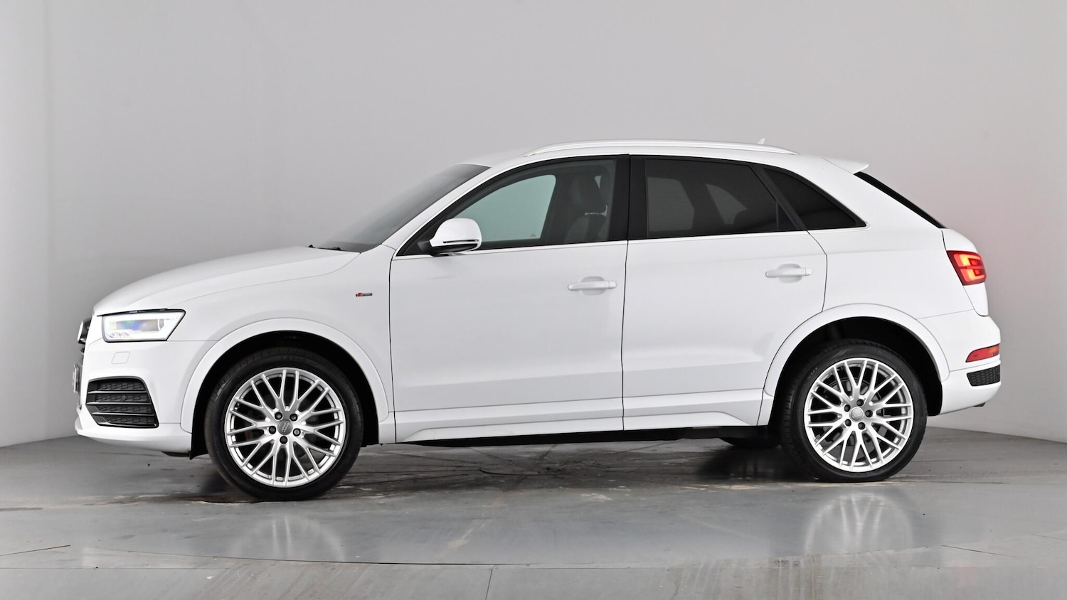 Used Audi Q3 2016 for sale - 77855741: Photo 53