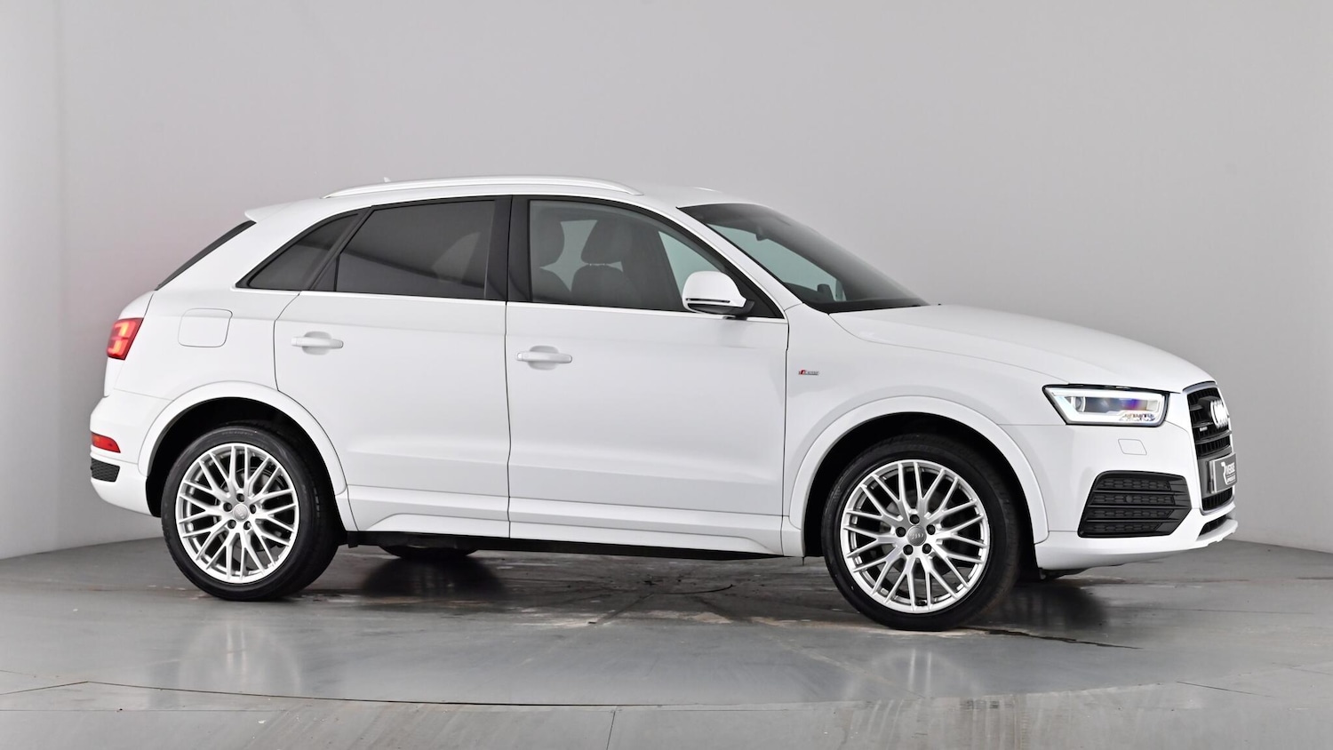 Used Audi Q3 2016 for sale - 77855741: Photo 74