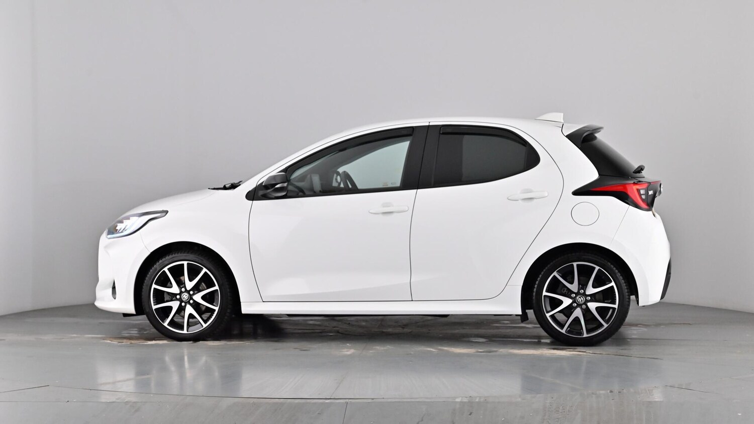 Used Toyota Yaris 2022 for sale - 77971751: Photo 22