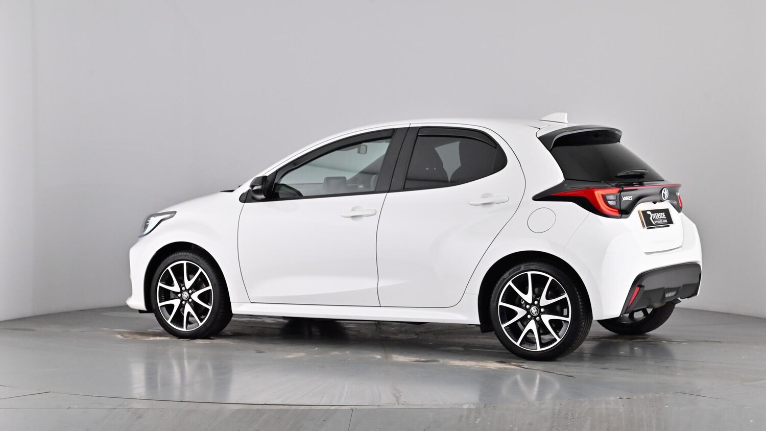 Used Toyota Yaris 2022 for sale - 77971751: Photo 24