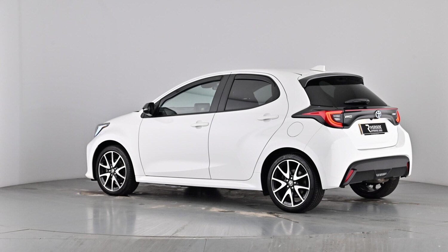 Used Toyota Yaris 2022 for sale - 77971751: Photo 25