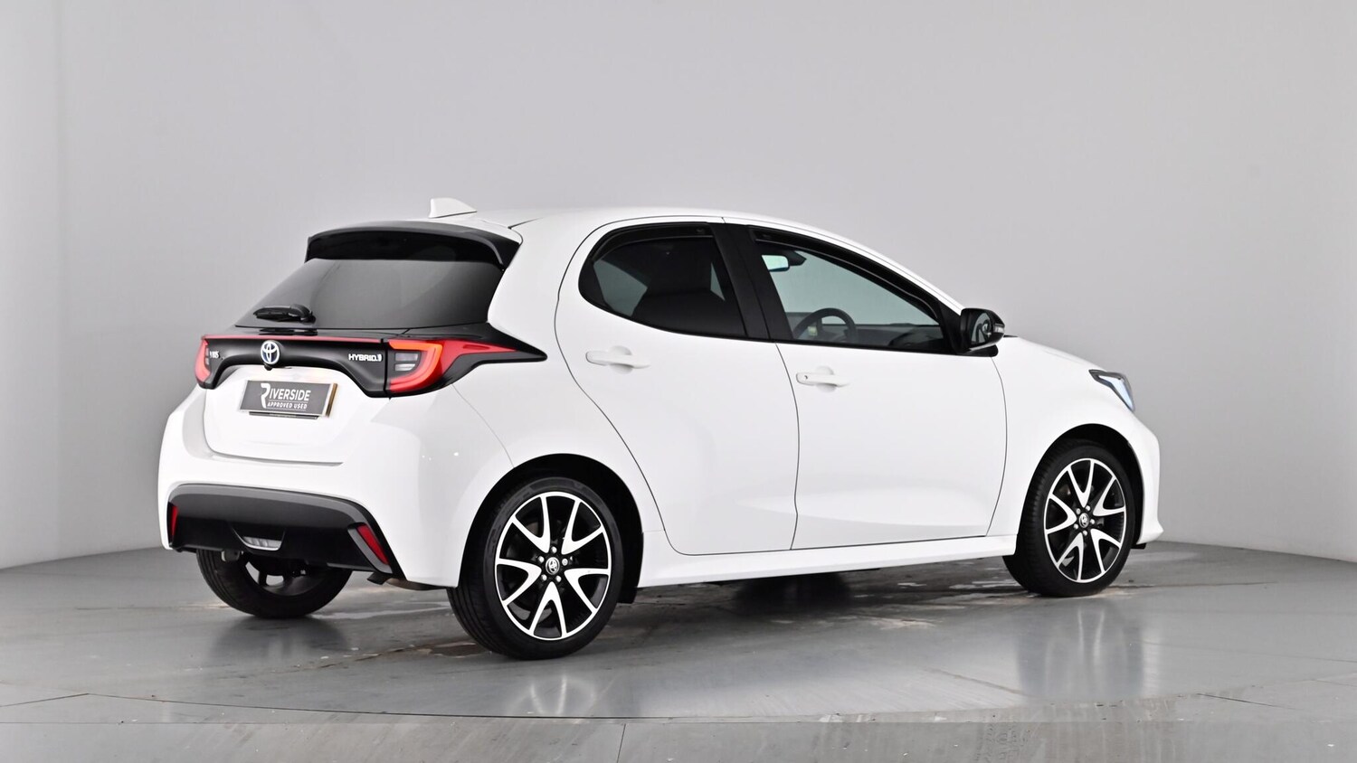 Used Toyota Yaris 2022 for sale - 77971751: Photo 35