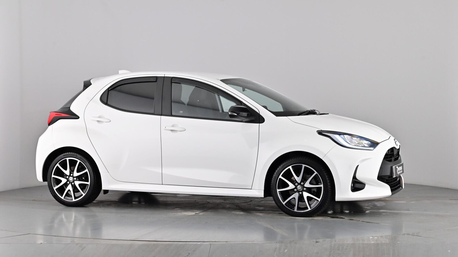 Used Toyota Yaris 2022 for sale - 77971751: Photo 41