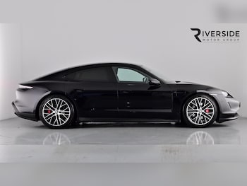 Used Porsche Taycan 2021 for sale - 75916971: Photo