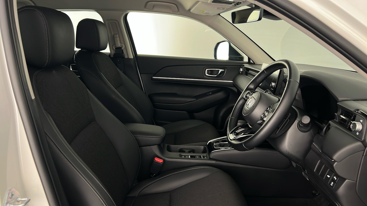 Used Honda HR-V 2024 for sale - 76977926: Photo 15