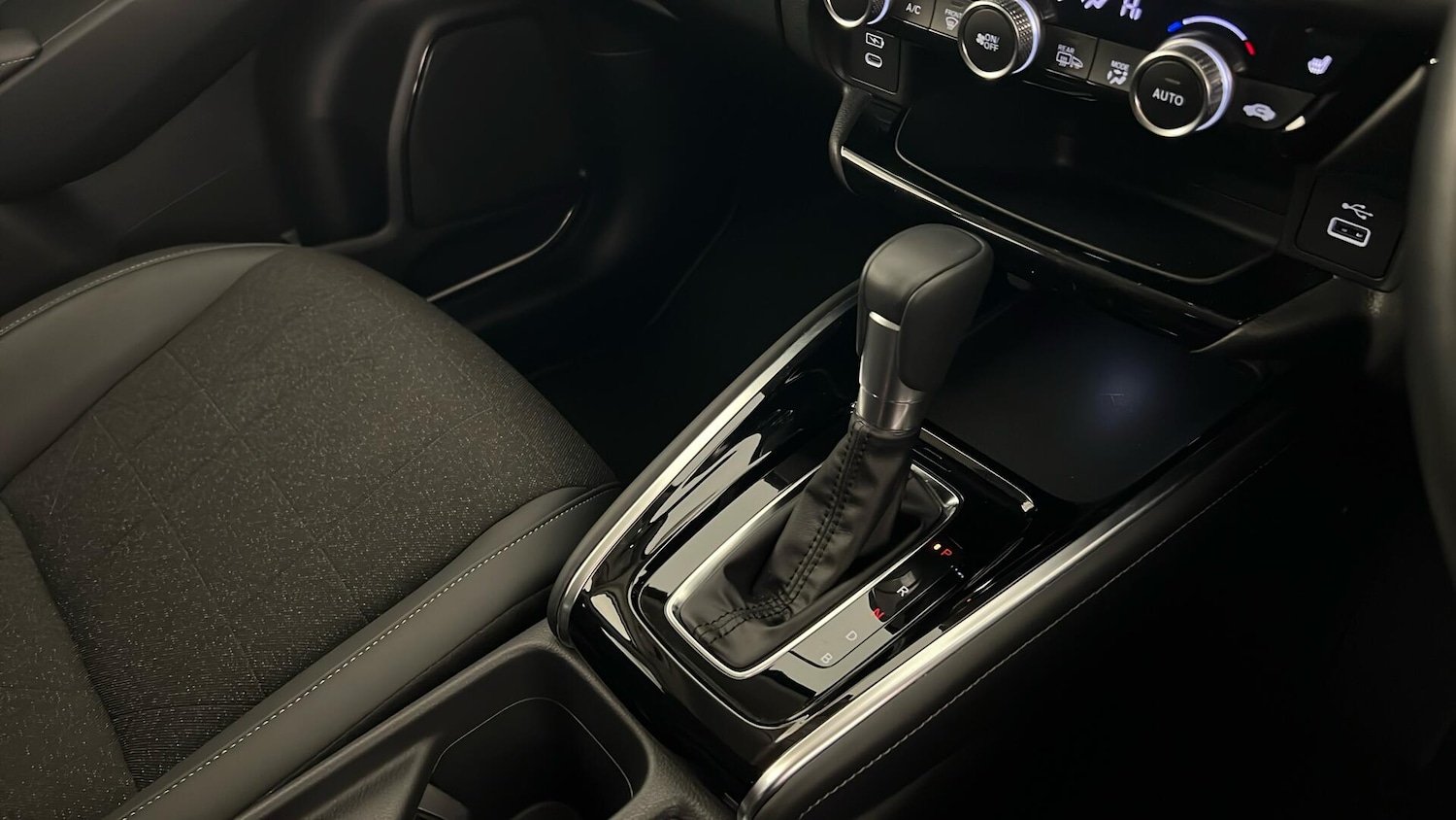 Used Honda HR-V 2024 for sale - 76977926: Photo 19