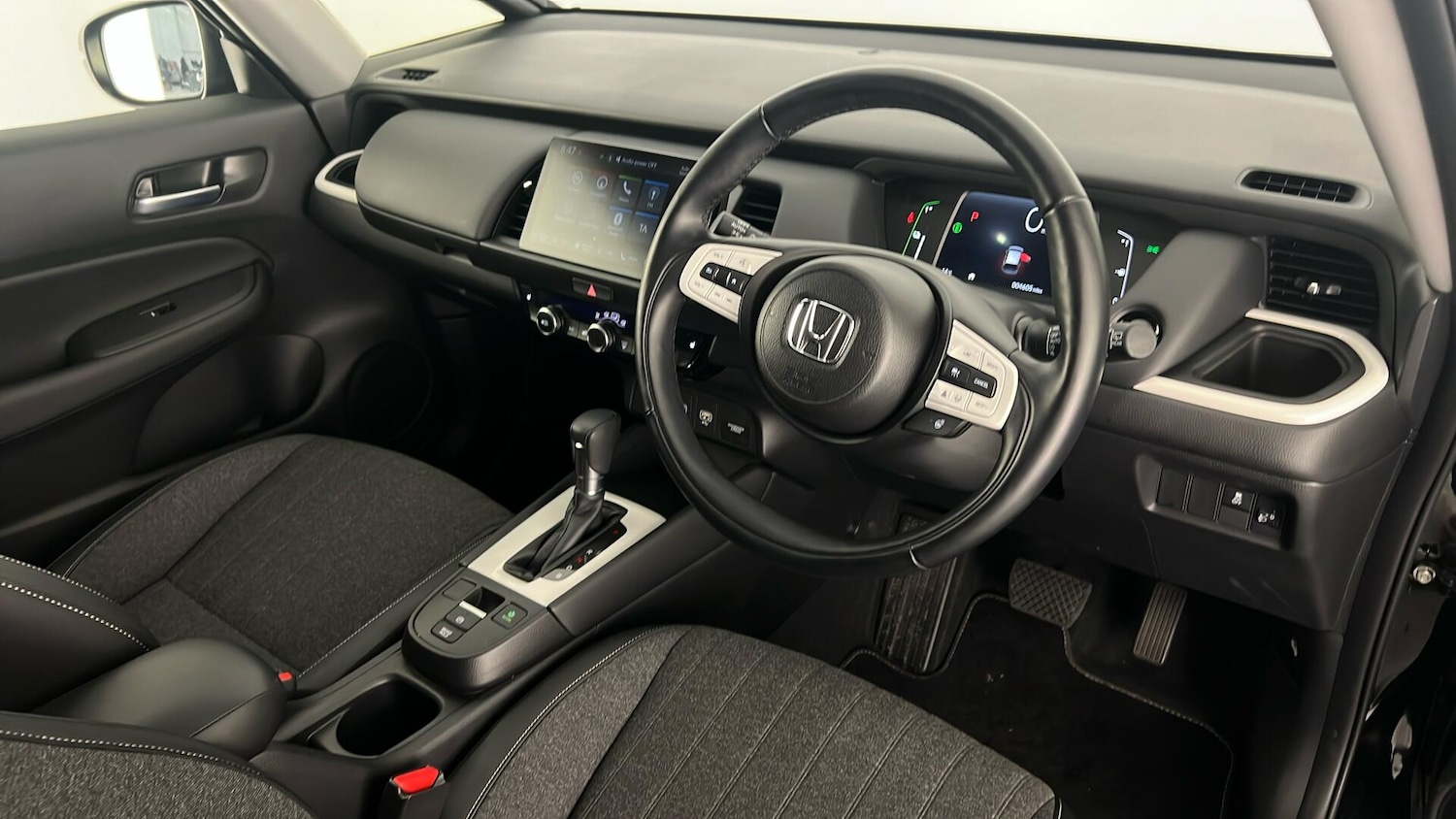 Used Honda Jazz 2024 for sale - 76328141: Photo 11