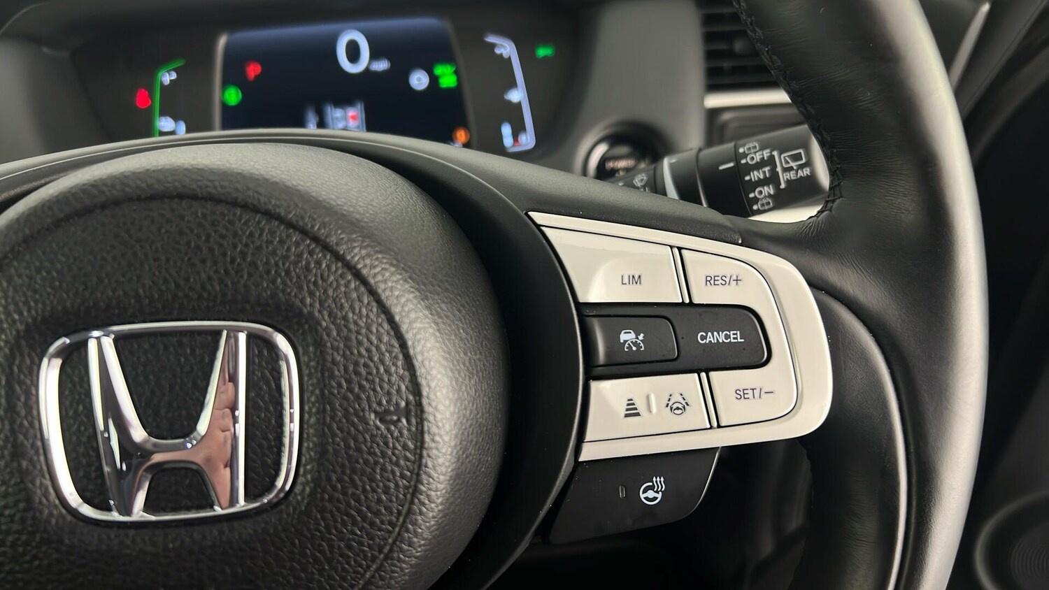 Used Honda Jazz 2024 for sale - 76328141: Photo 15