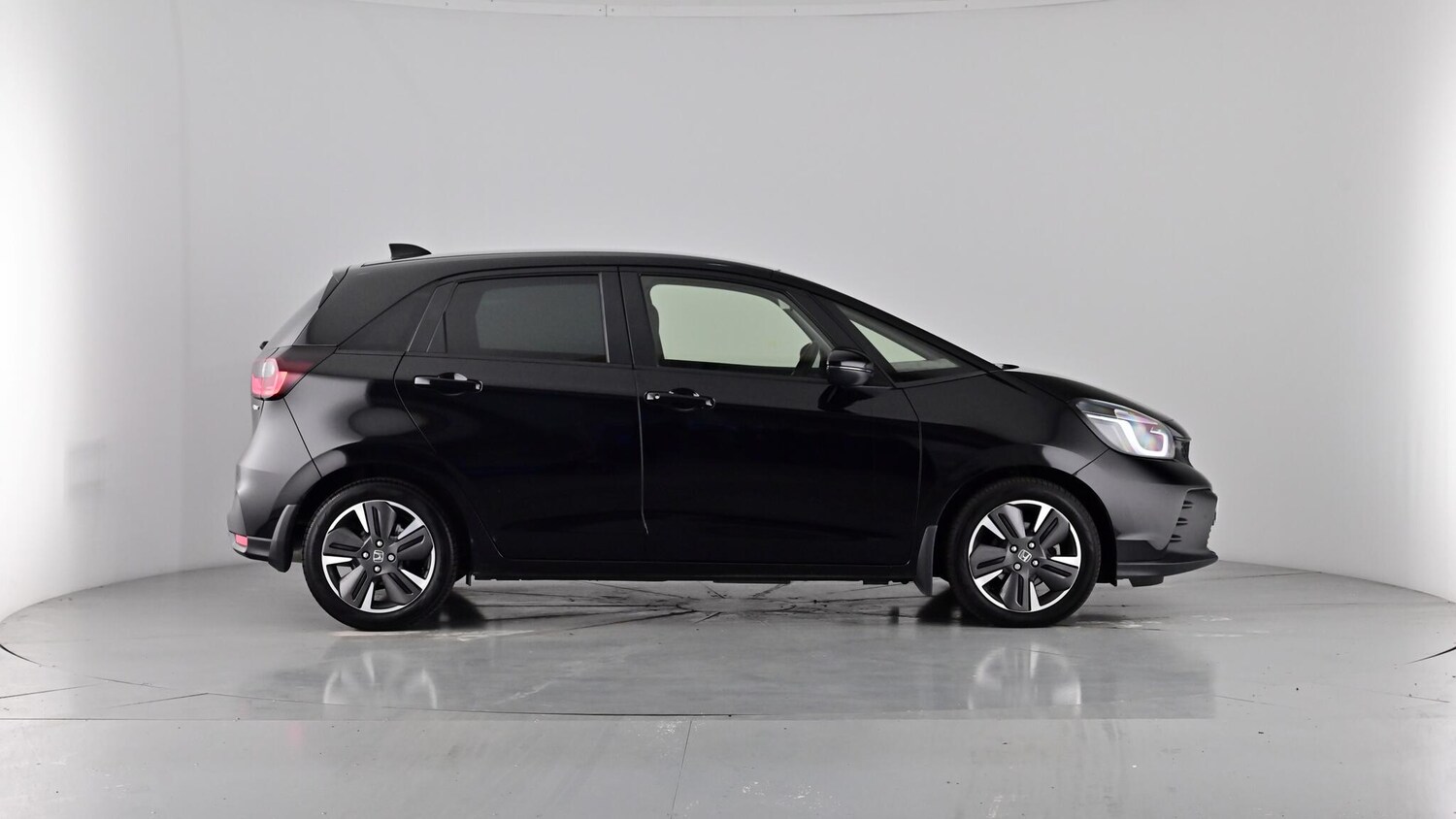 Used Honda Jazz 2024 for sale - 76328141: Photo 64