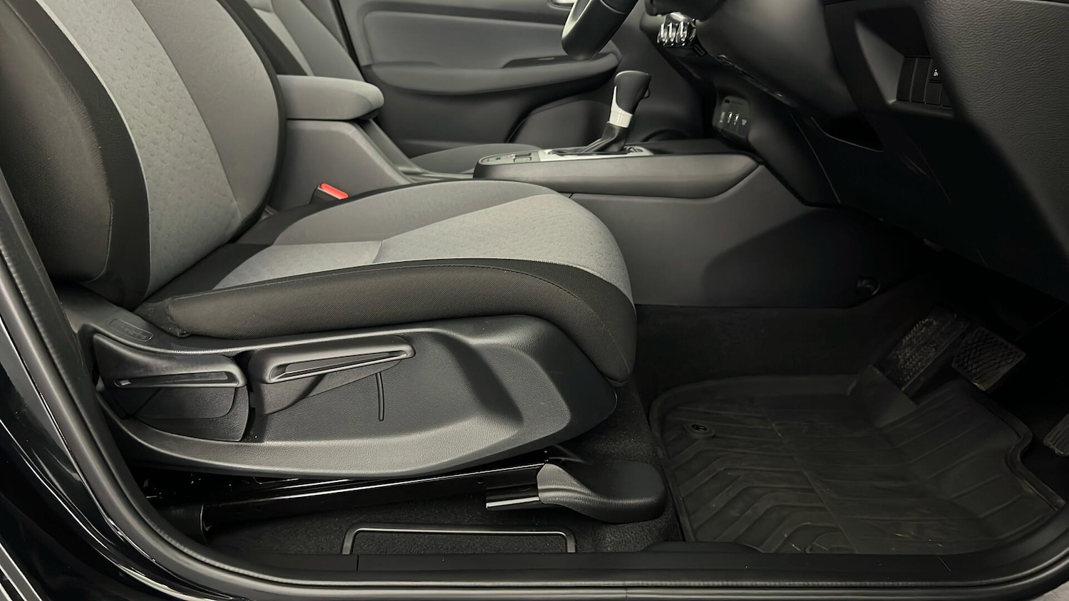 Used Honda Jazz 2025 for sale - 77193646: Photo 33