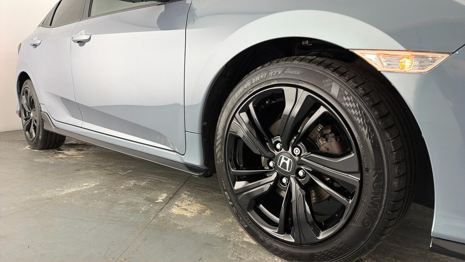 Used Honda Civic 2018 for sale - 77903339: Photo 31