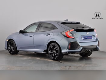 Used Honda Civic 2018 for sale - 77903339: Photo