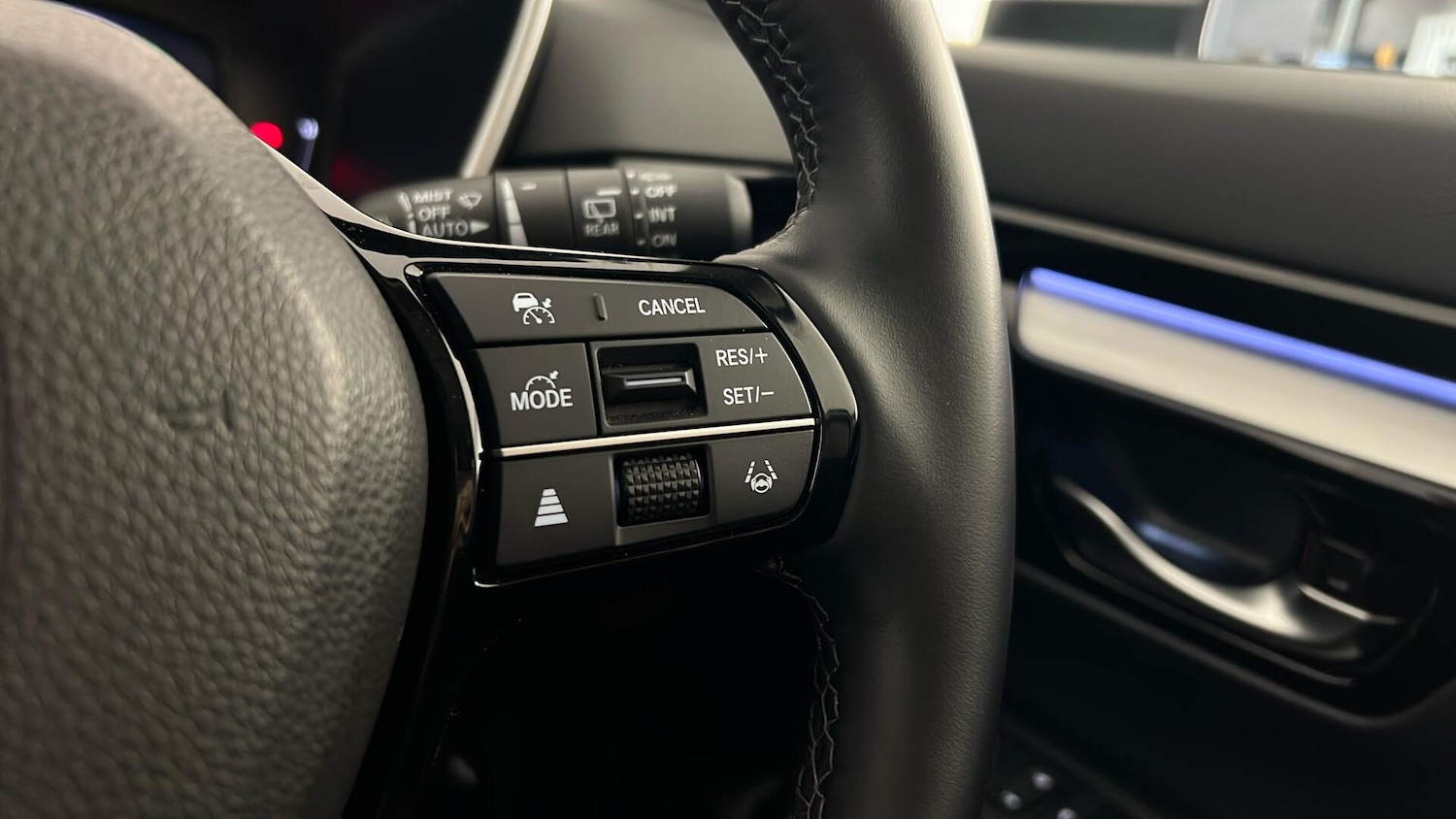 Used Honda CR-V 2025 for sale - 76971500: Photo 18