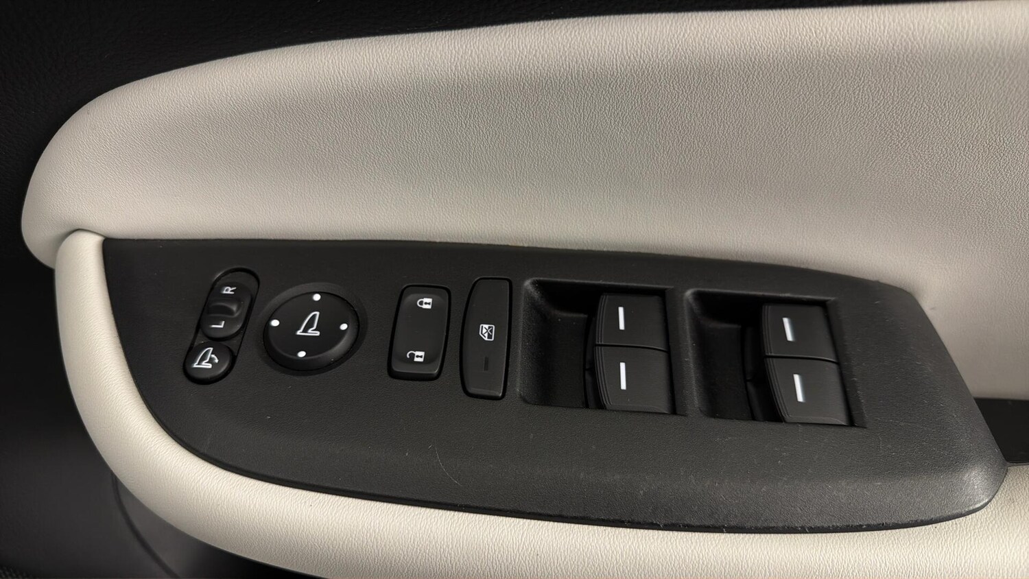 Used Honda Jazz 2022 for sale - 78187003: Photo 32