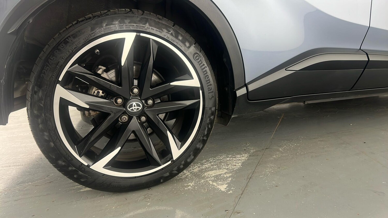 Used Toyota C-HR 2022 for sale - 77428196: Photo 30