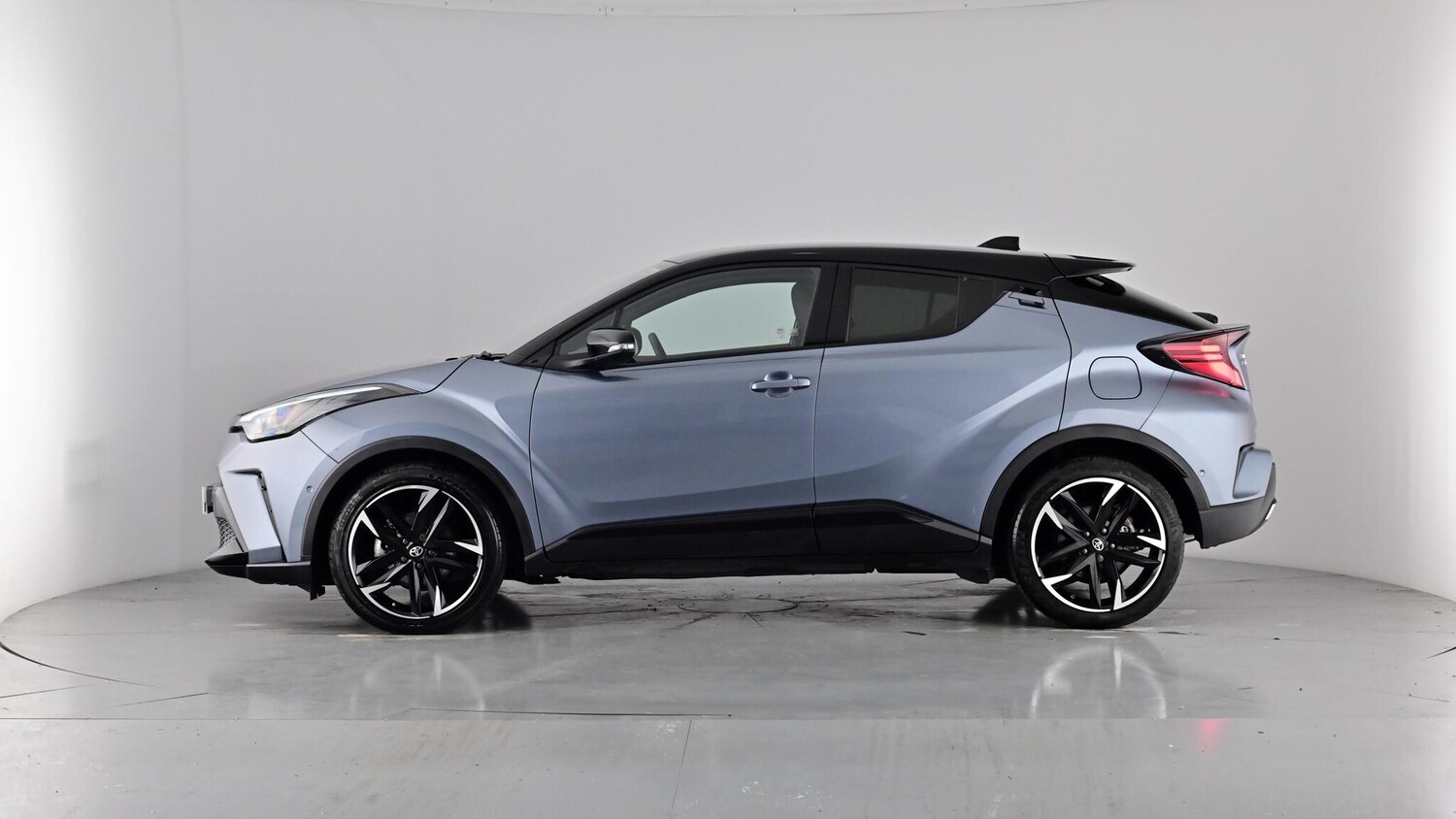 Used Toyota C-HR 2022 for sale - 77428196: Photo 52