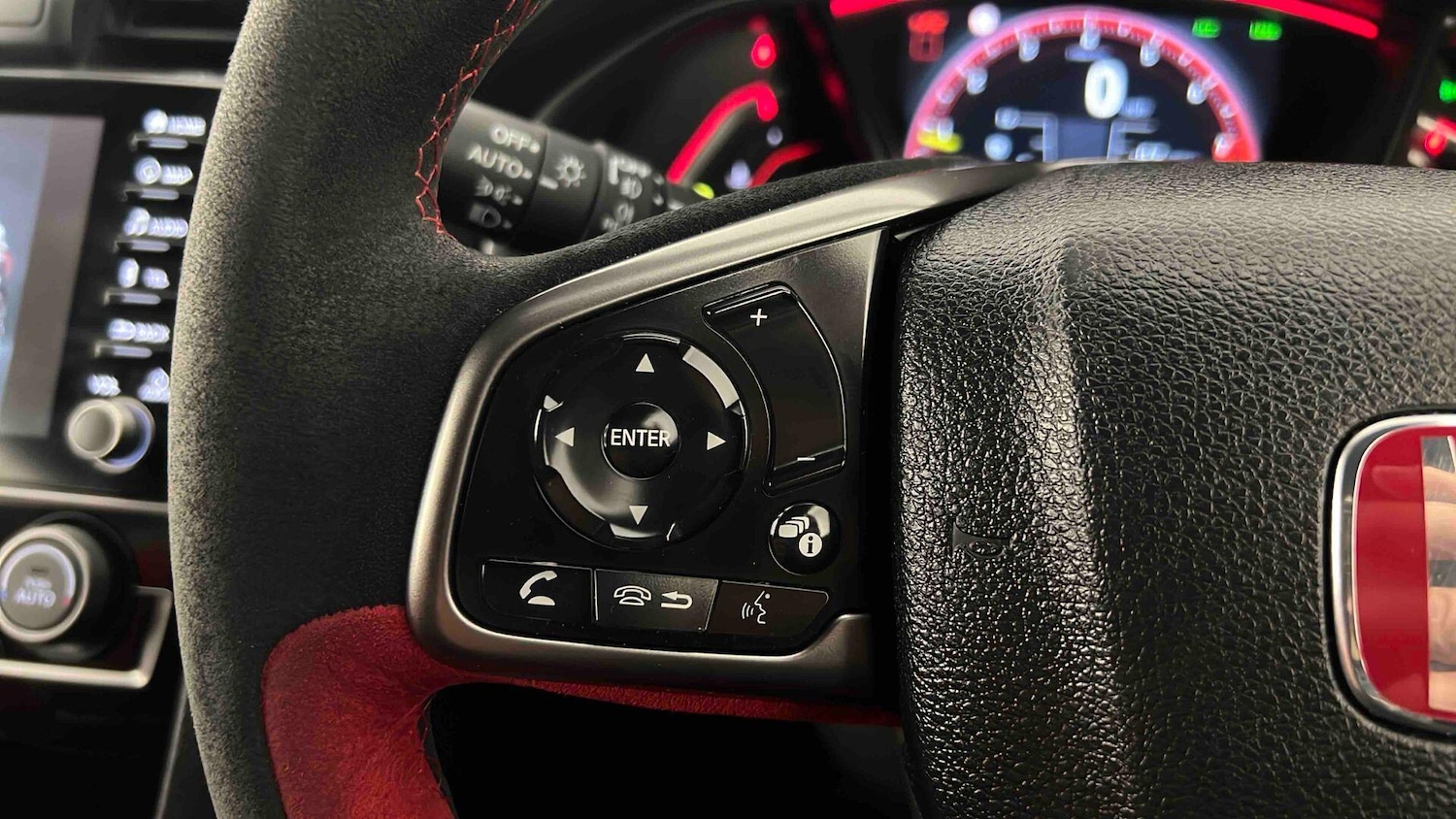 Used Honda Civic 2020 for sale - 77050919: Photo 31