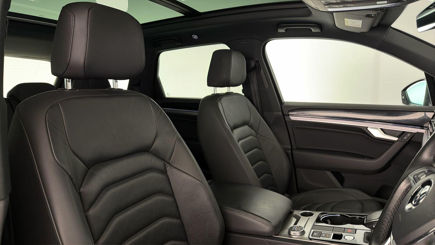 Used Volkswagen Touareg 2022 for sale - 77927446: Photo 12