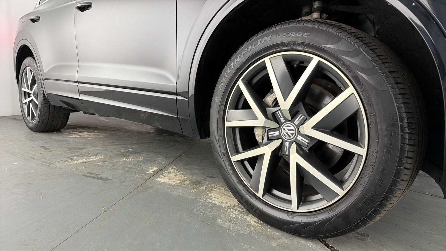 Used Volkswagen Touareg 2022 for sale - 77927446: Photo 15