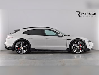 Used Porsche Taycan 2022 for sale - 78117814: Photo