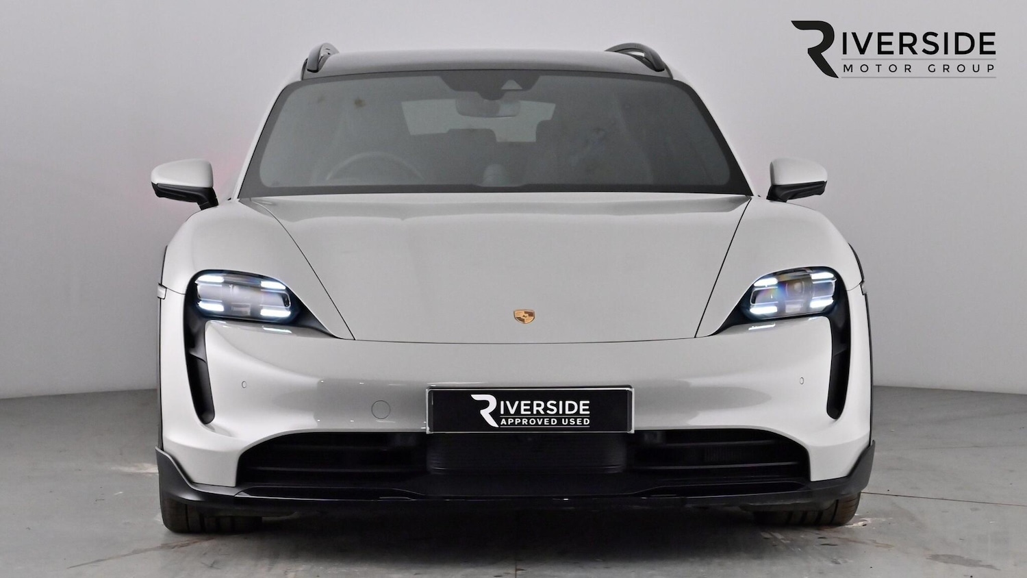 Used Porsche Taycan 2022 for sale - 78117814: Photo 4