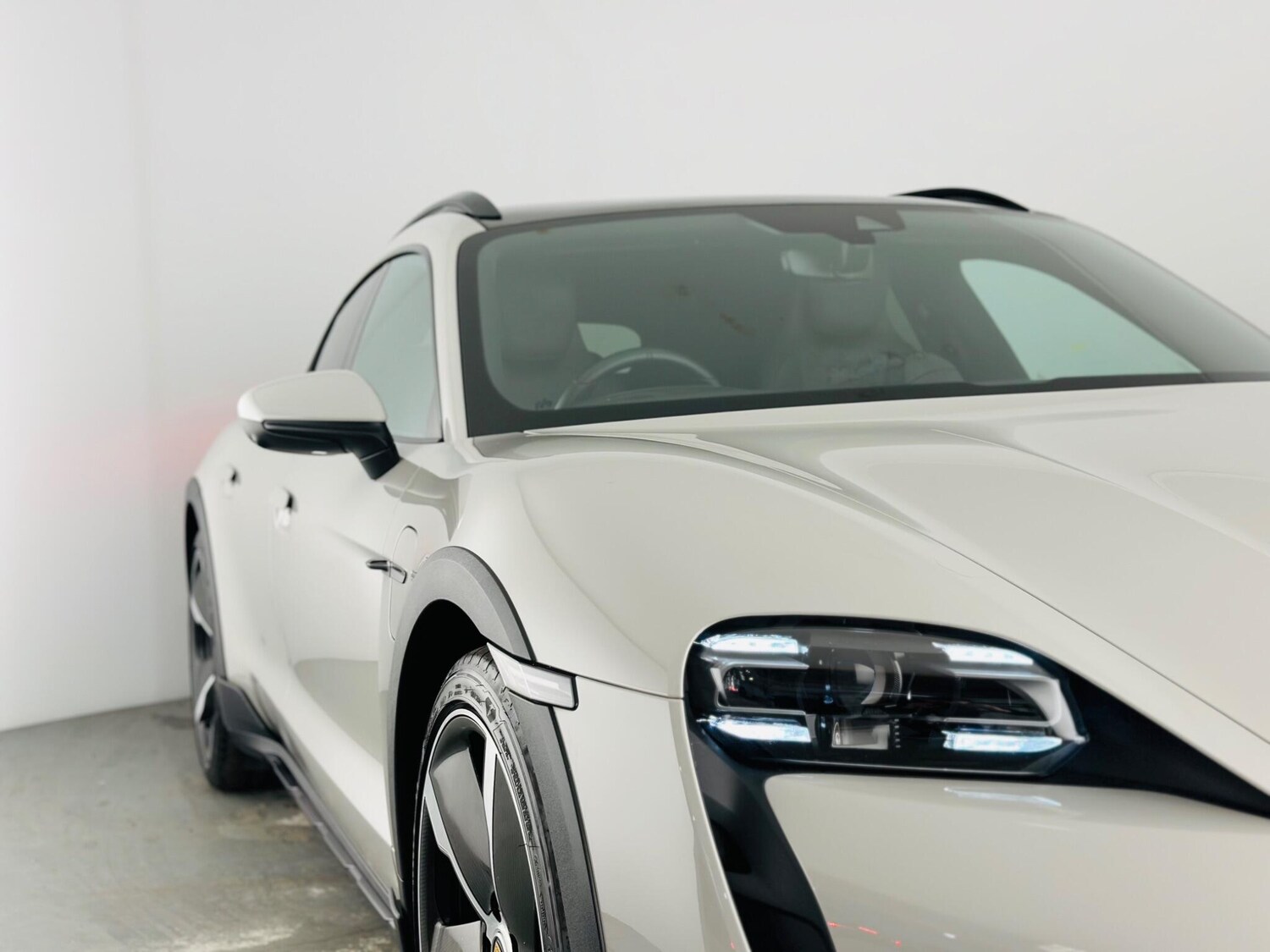 Used Porsche Taycan 2022 for sale - 78117814: Photo 89