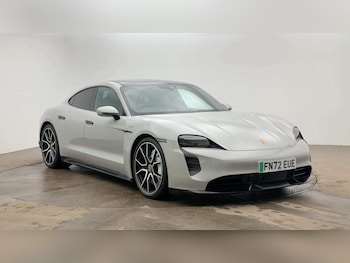 Used Porsche Taycan 2023 for sale - 78670342: Photo