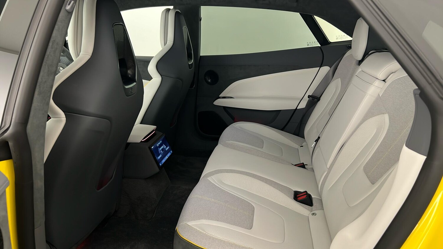 Used Lotus Emeya 2025 for sale - 77366947: Photo 15