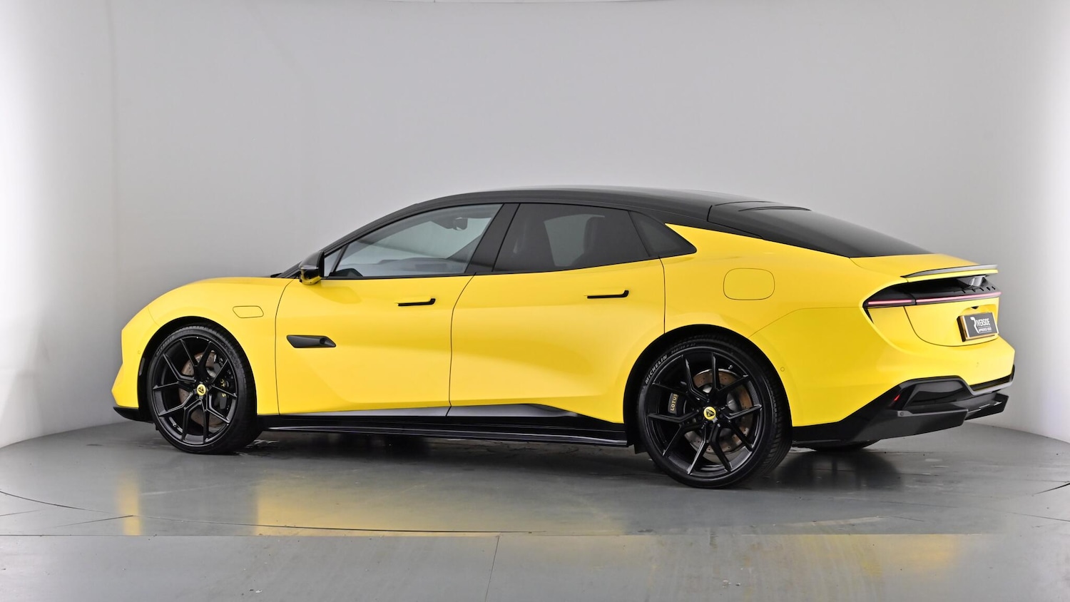 Used Lotus Emeya 2025 for sale - 77366947: Photo 80