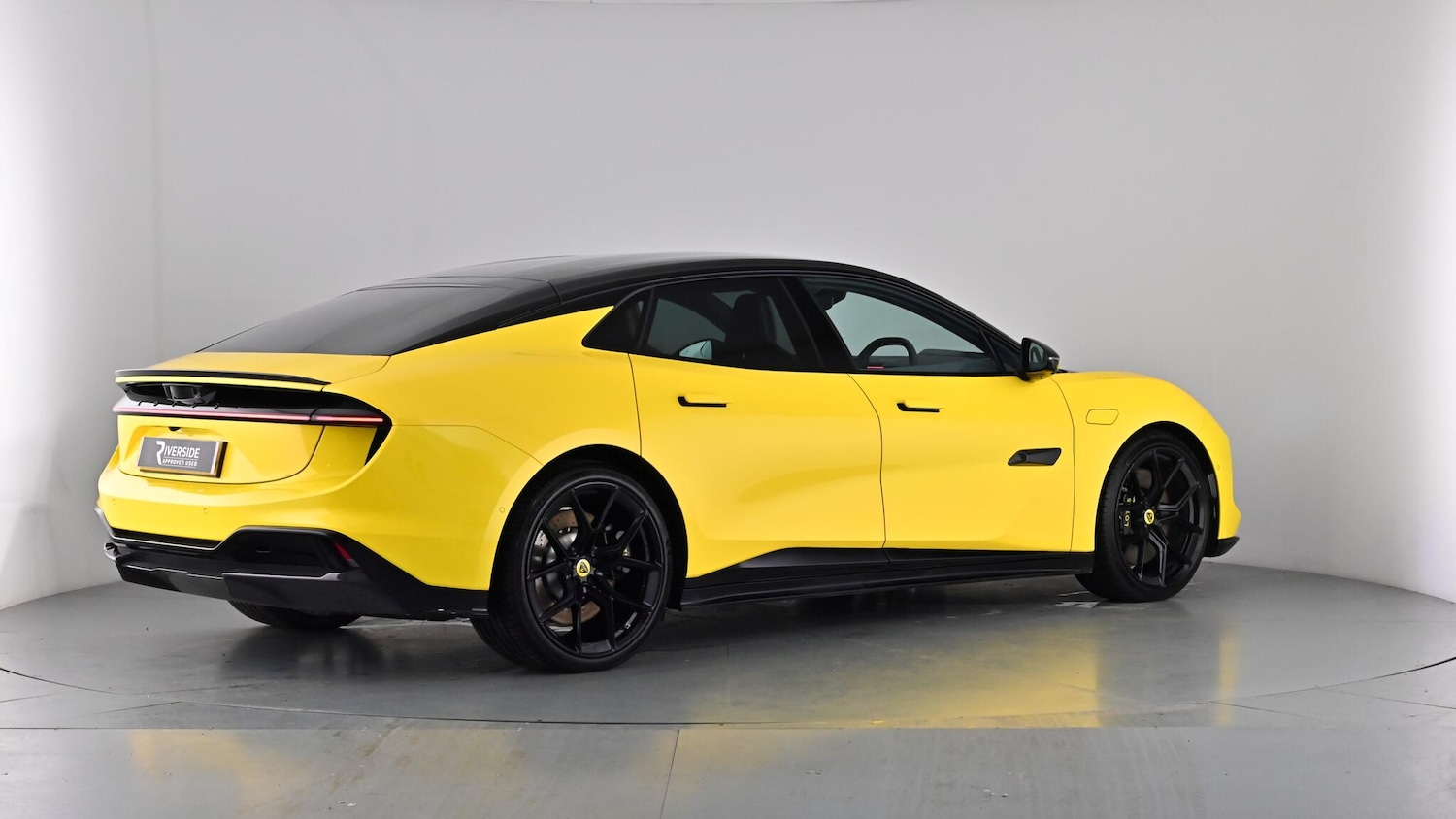 Used Lotus Emeya 2025 for sale - 77366947: Photo 91